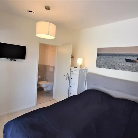 Hohes Ufer Annika הוווכט